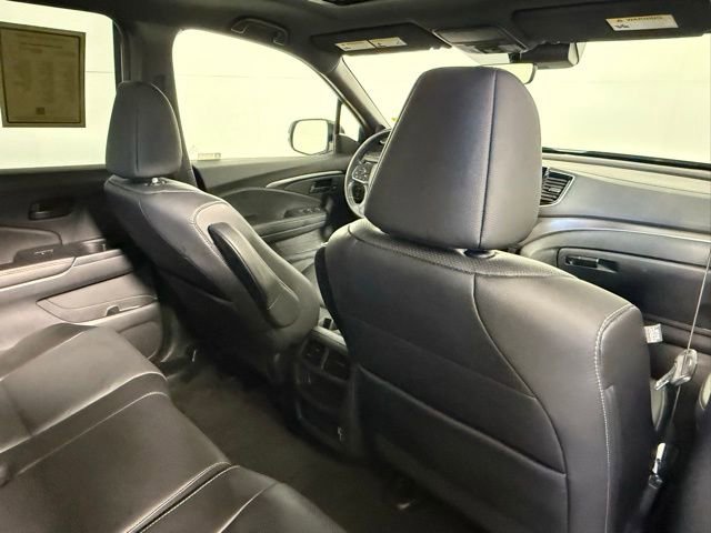 Used 2023 Honda Passport EX-L image 42