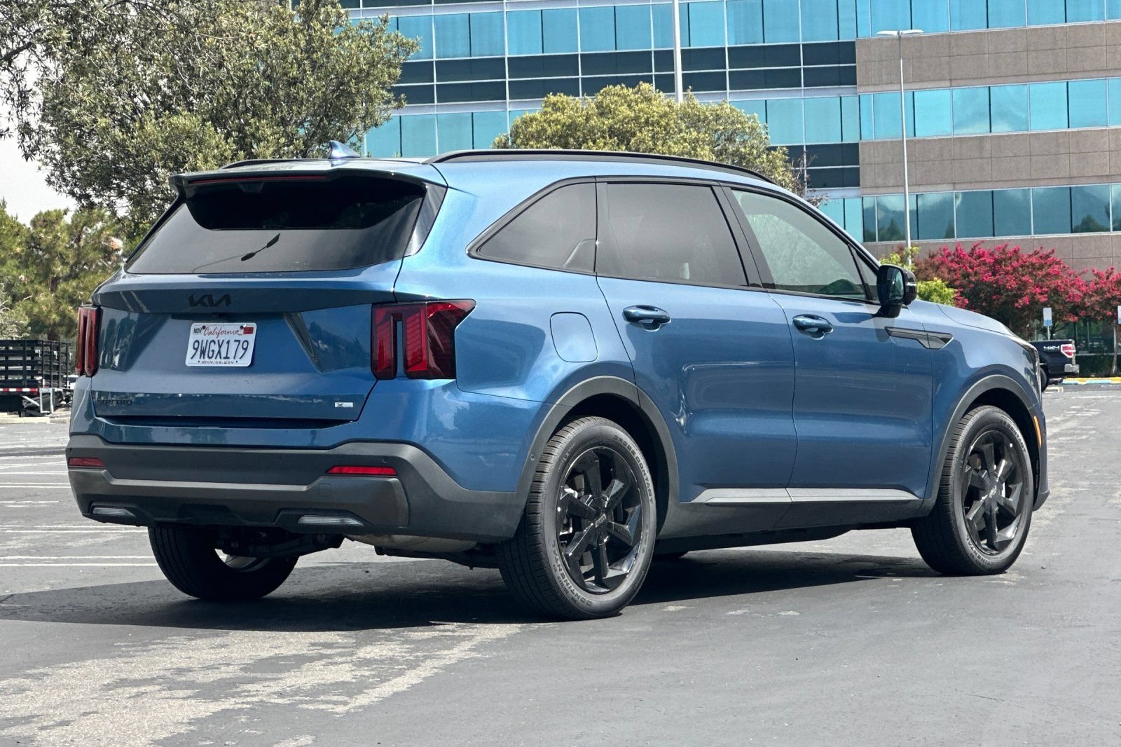Certified 2026 Kia Sorento SX Prestige AWD/4WD image 4