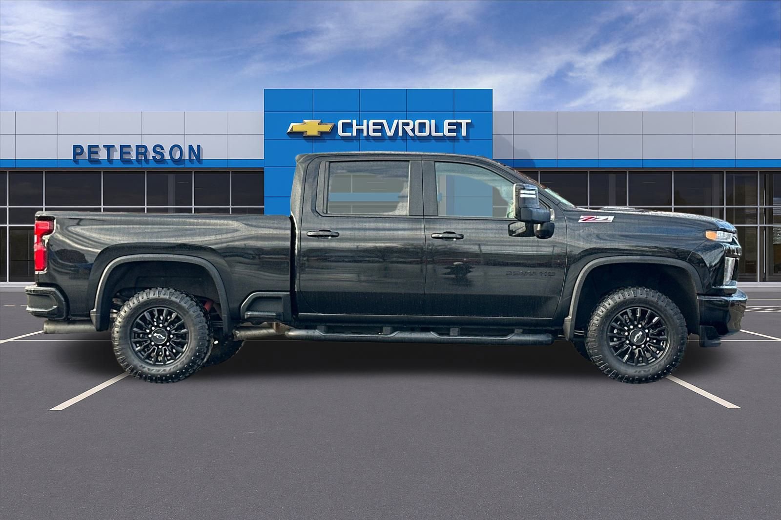 Certified 2022 Chevrolet Silverado 3500 LTZ w/ LTZ Plus Package image 3