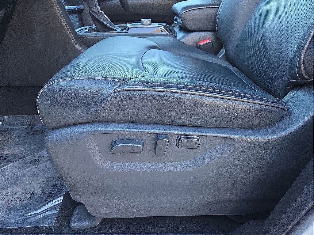 Used 2024 INFINITI QX80 Luxe image 25