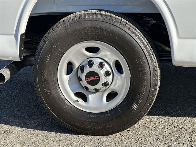 New 2026 GMC Savana 2500 Work Van w/ Driver Convenience Package image 26