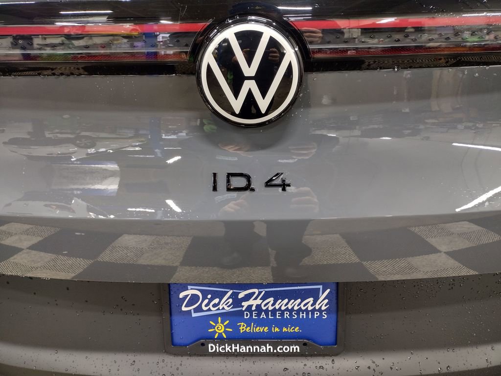 New 2025 Volkswagen ID.4 Pro S image 14