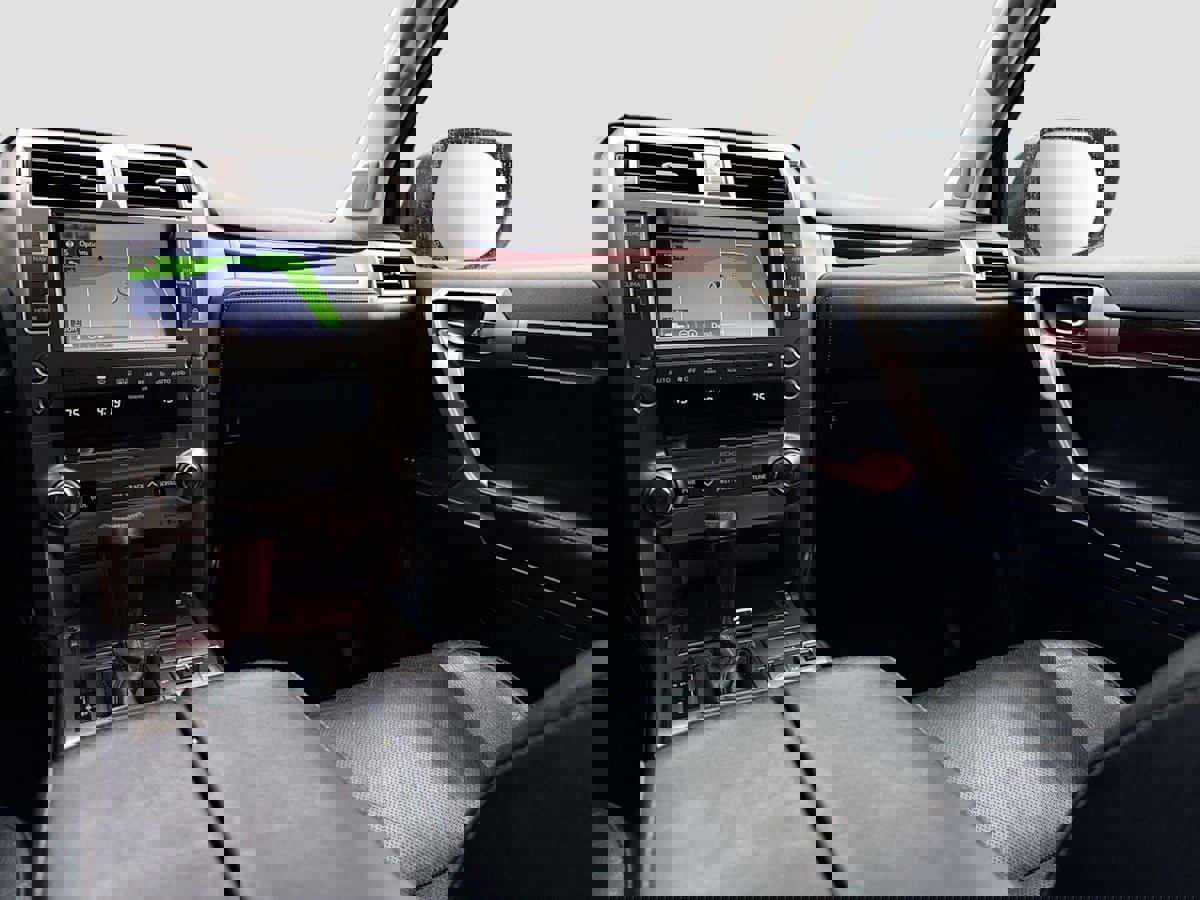 Used 2018 Lexus GX 460 4WD image 24