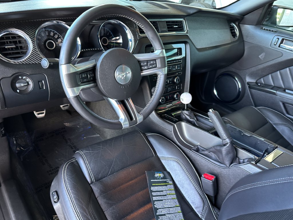 Used 2014 Ford Mustang GT Premium w/ Comfort Package RWD image 18