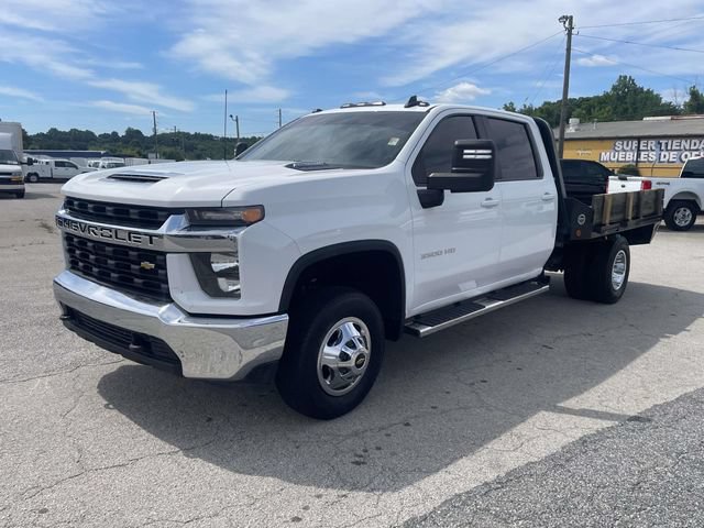 Used 2022 Chevrolet Silverado 3500 LT w/ Remote Start Package AWD/4WD image 9