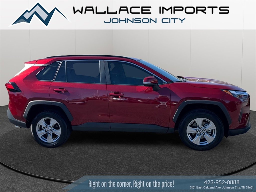 Used 2023 Toyota RAV4 XLE image 6