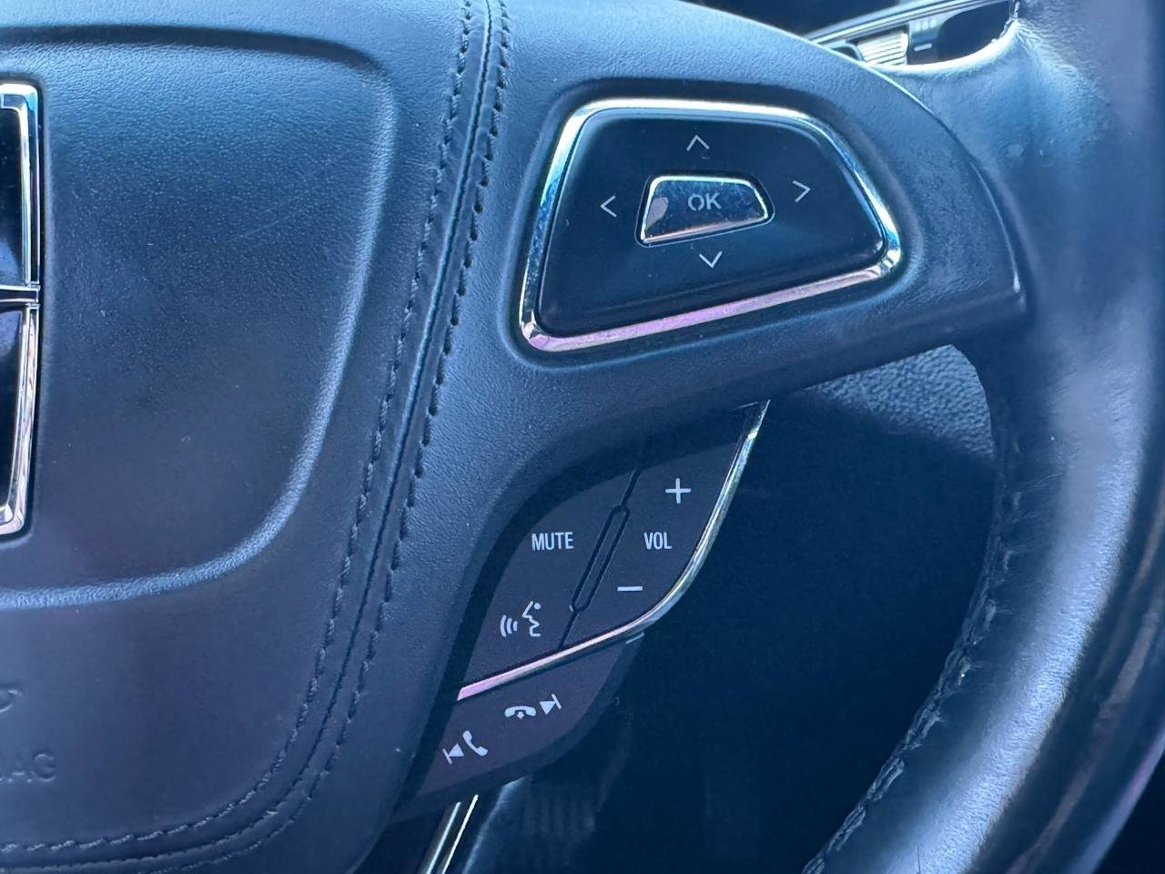 Used 2017 Lincoln MKZ Reserve w/ Climate Package FWD image 19