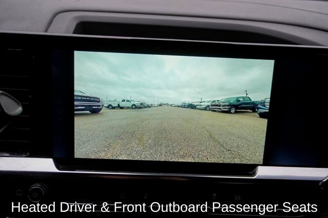 Used 2024 Chevrolet Silverado 3500 LT w/ Convenience Package image 14