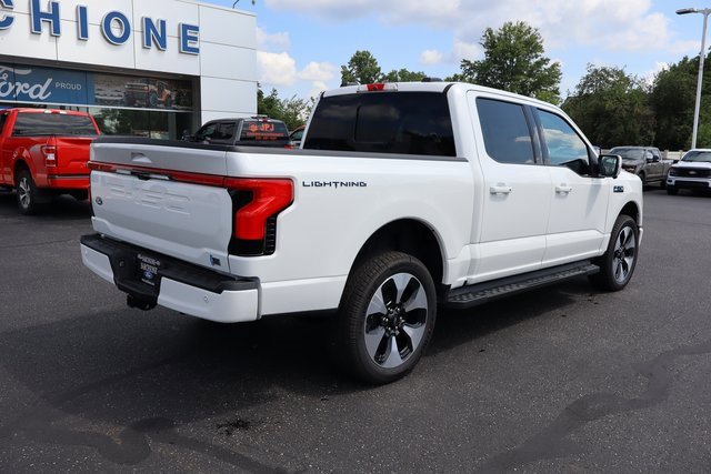 New 2025 Ford F150 Lightning Platinum image 3