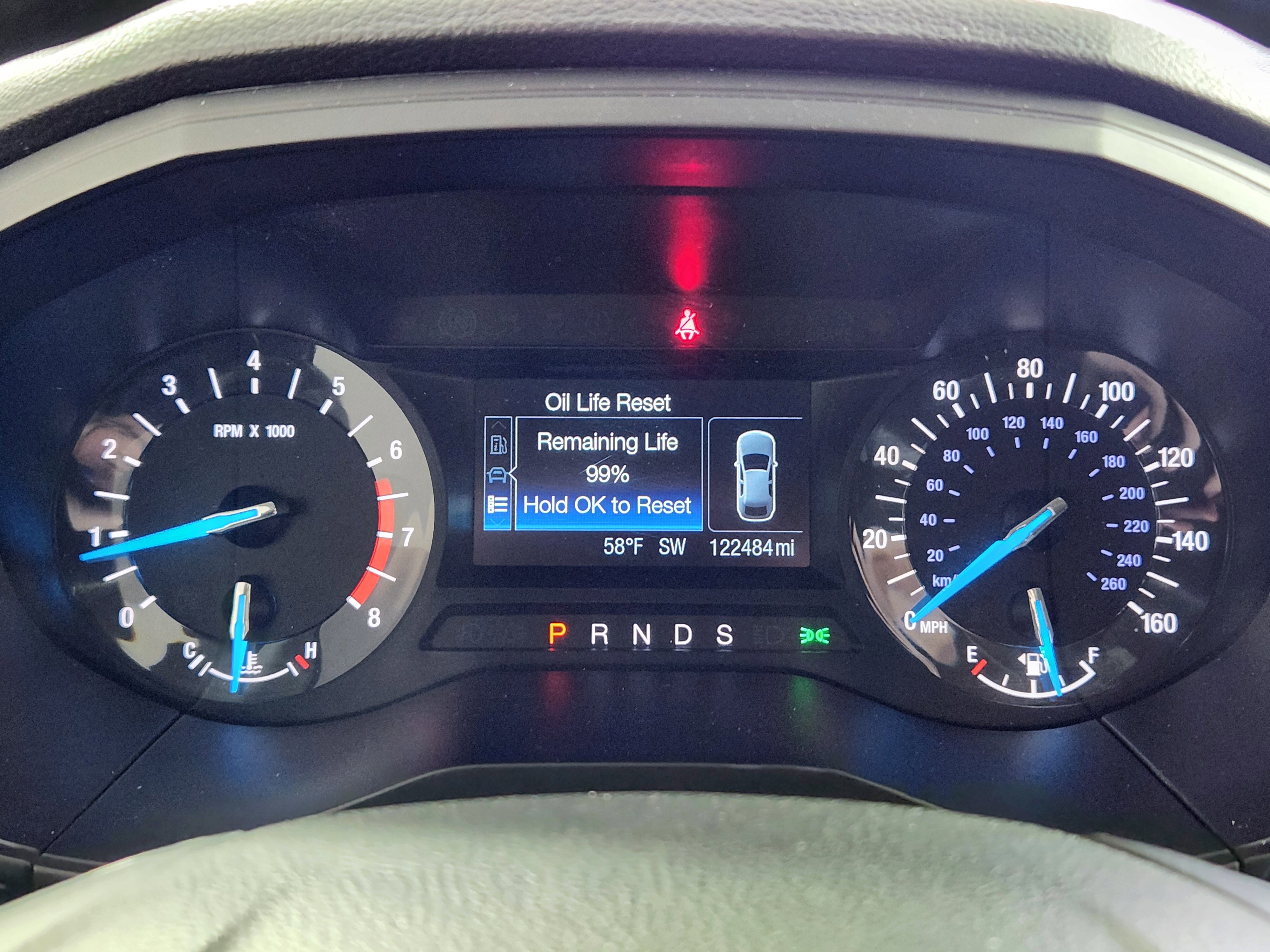 Used 2018 Ford Edge SE AWD/4WD image 20