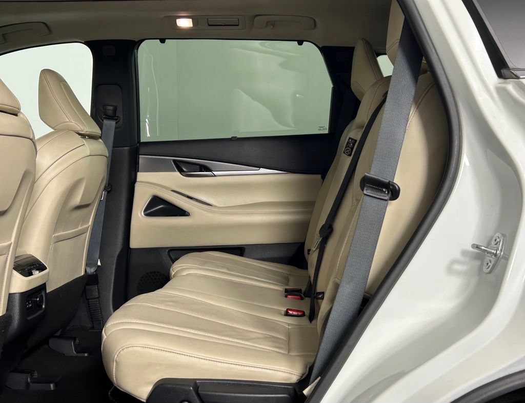 Used 2023 INFINITI QX60 Luxe w/ Vision Package AWD/4WD image 18