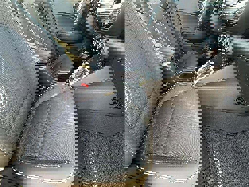 New 2026 Hyundai Venue SEL image 10