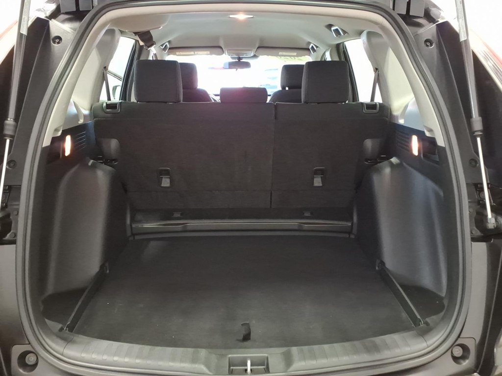 Used 2020 Honda CR-V LX image 21