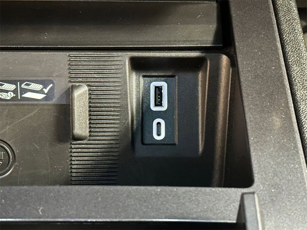 Used 2024 GMC Hummer EV 3X image 30