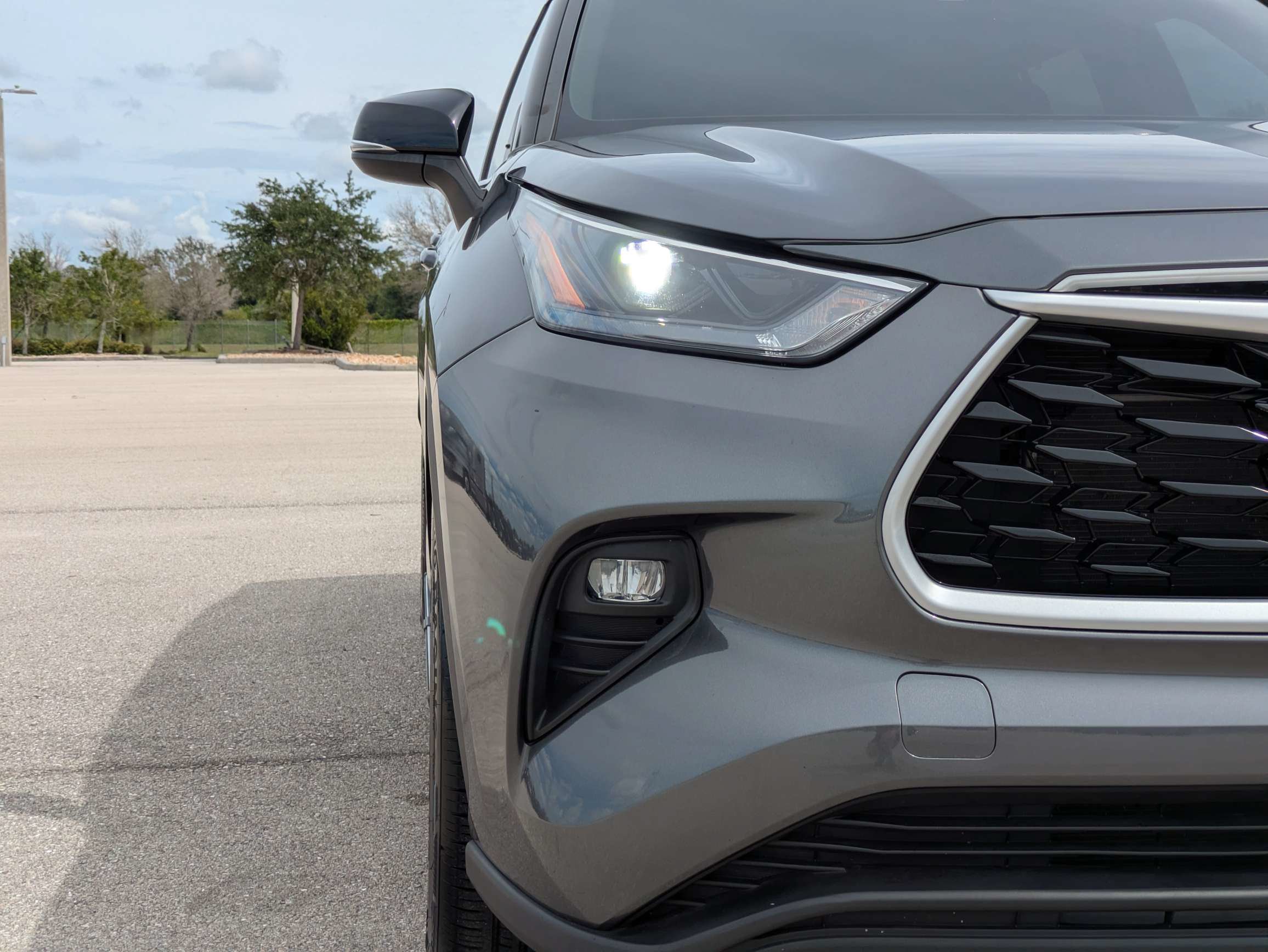 Used 2023 Toyota Highlander XLE FWD image 10