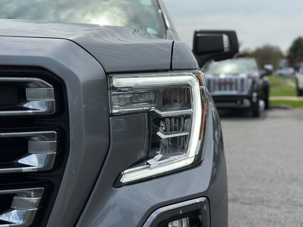 Used 2021 GMC Sierra 1500 AT4 w/ AT4 Value Package AWD/4WD image 41