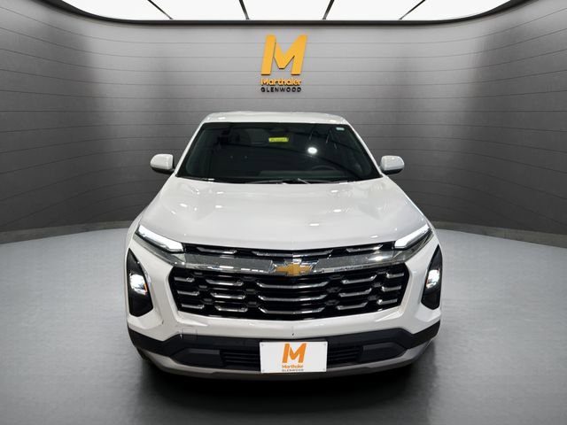 Used 2025 Chevrolet Equinox LT image 3
