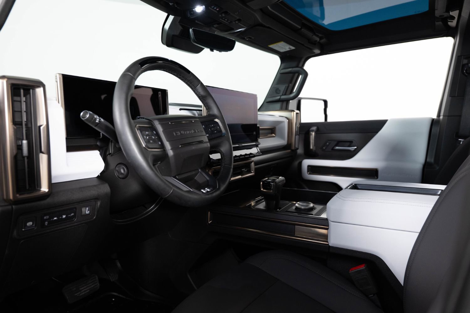 Used 2025 GMC Hummer EV 2X AWD/4WD image 12