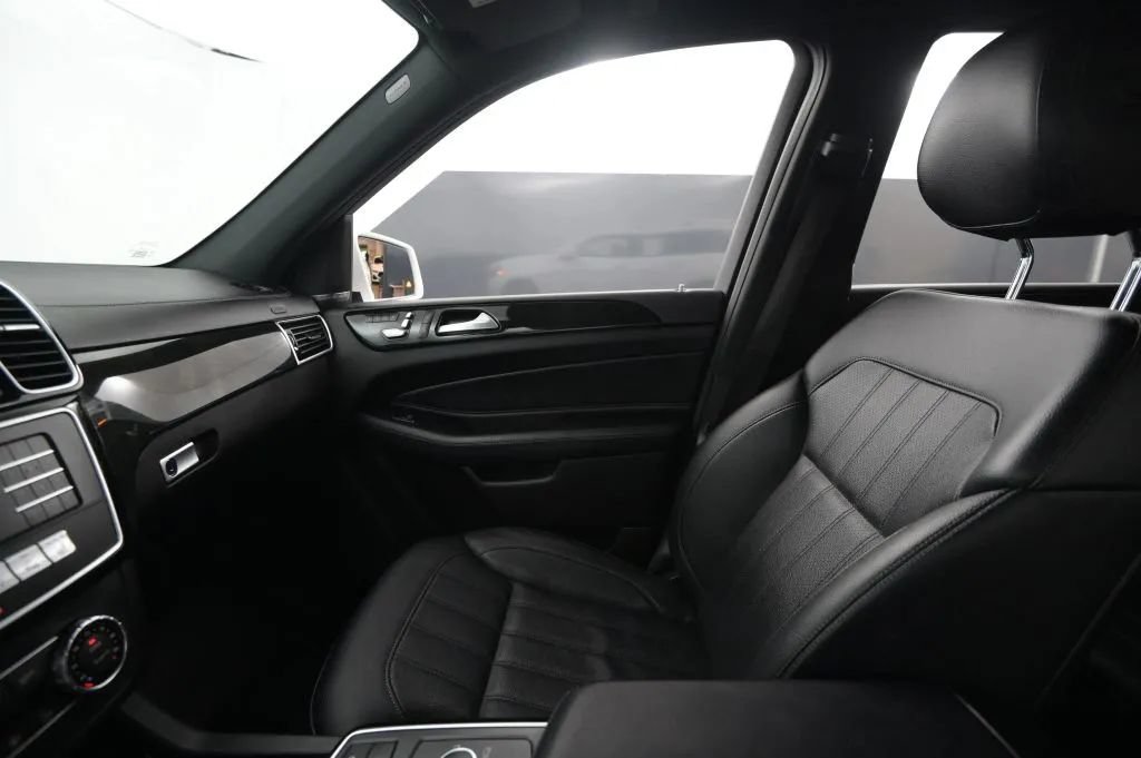 Used 2019 Mercedes-Benz GLS 450 4MATIC w/ Premium 1 Package image 28