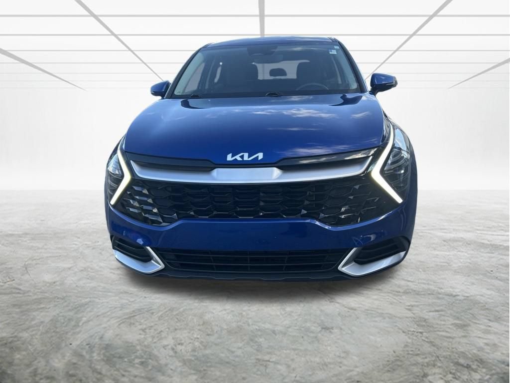 Used 2025 Kia Sportage EX FWD image 9