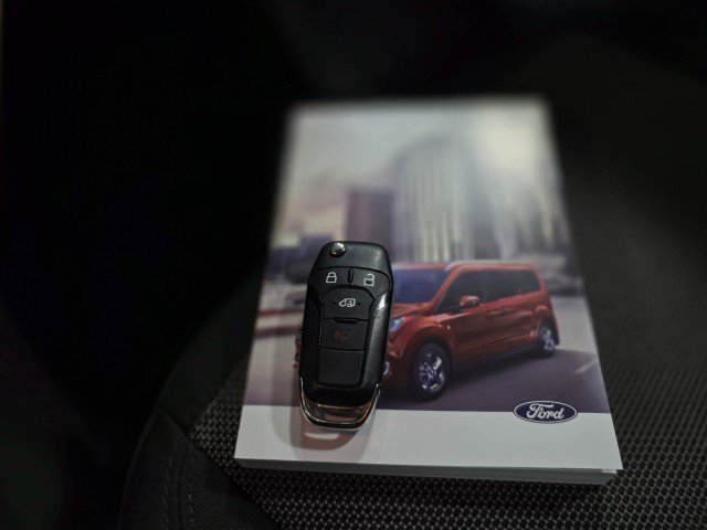 Used 2023 Ford Transit Connect XL image 35