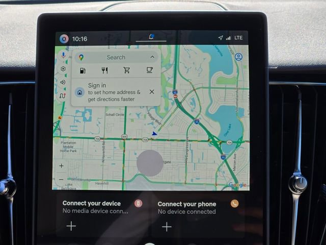 New 2026 Volvo XC60 B5 Plus w/ Protection Package Premier AWD/4WD image 20