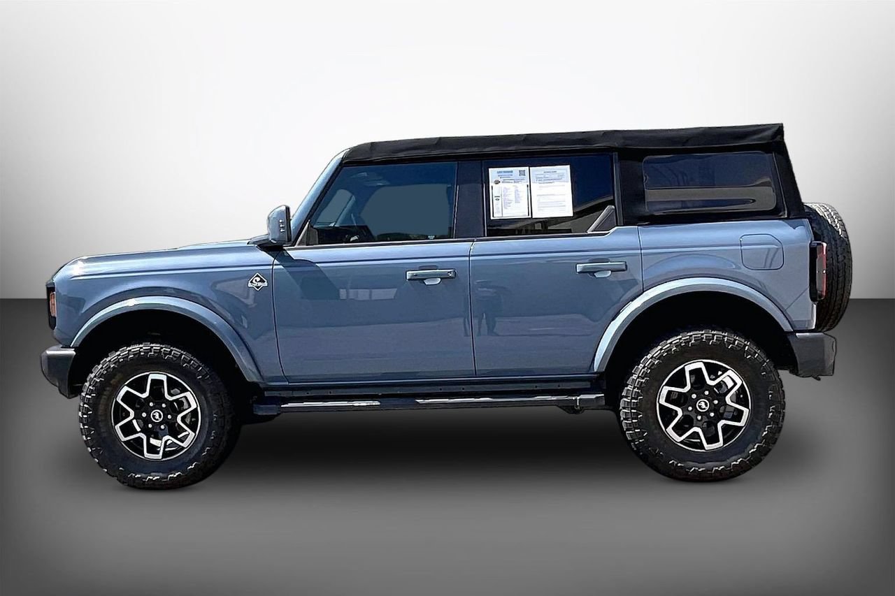 Used 2023 Ford Bronco Outer Banks AWD/4WD image 5