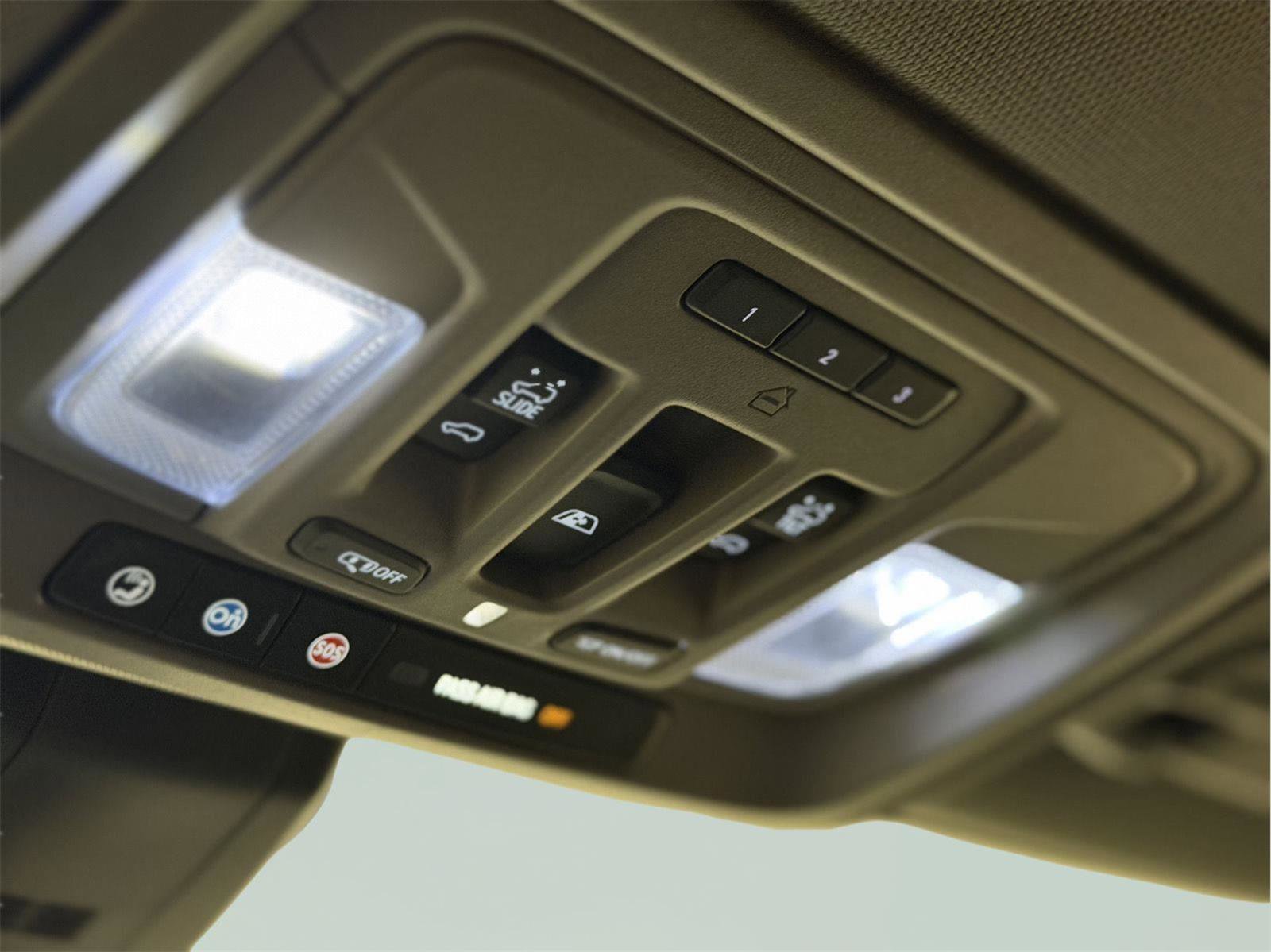 Certified 2021 GMC Sierra 3500 Denali w/ Denali Ultimate Package image 45