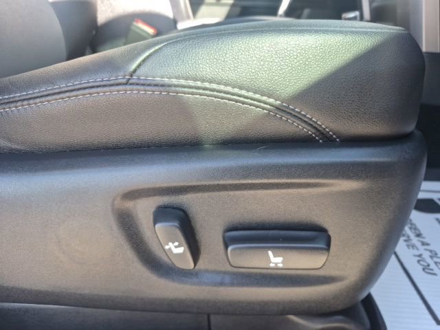 Used 2022 Toyota 4Runner SR5 Premium w/ Moonroof Package image 19