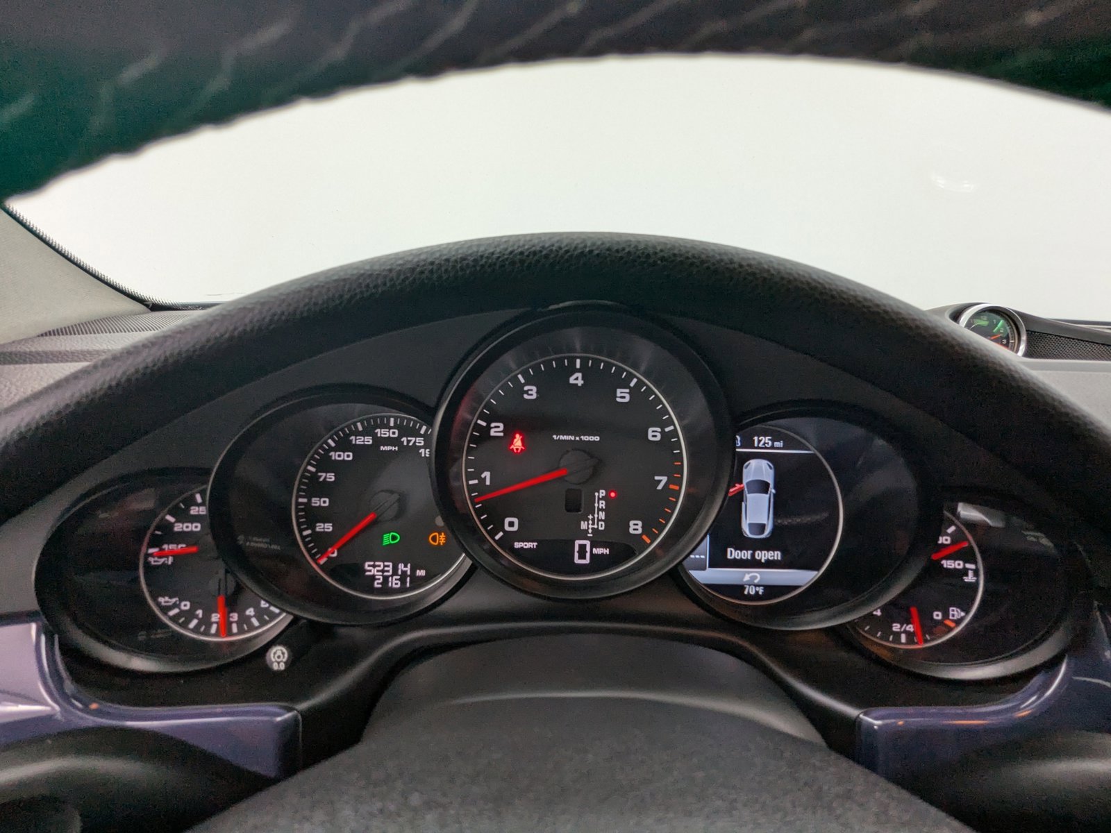 Used 2015 Porsche Panamera 4 image 23