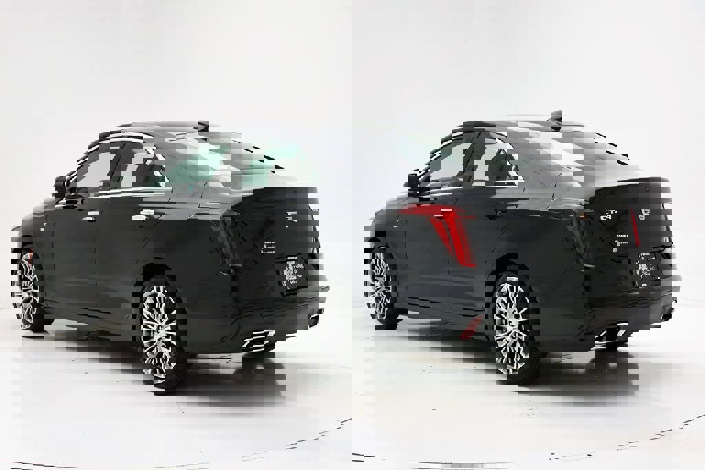 Used 2020 Cadillac CT4 Premium Luxury image 8