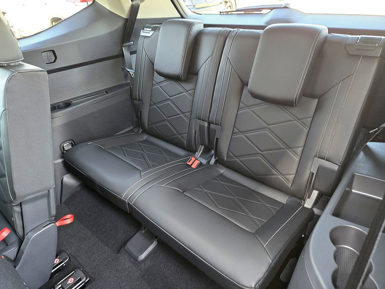 New 2026 Volkswagen Atlas SE image 18