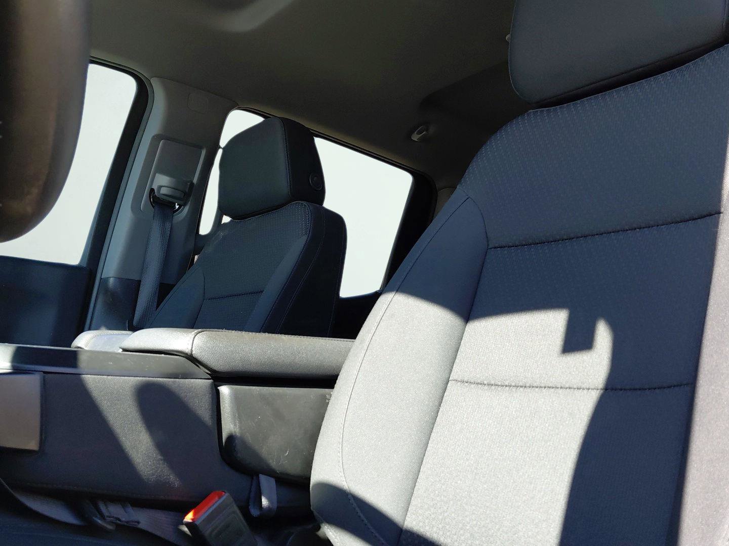 Used 2024 GMC Sierra 1500 Pro w/ Graphite Edition image 9