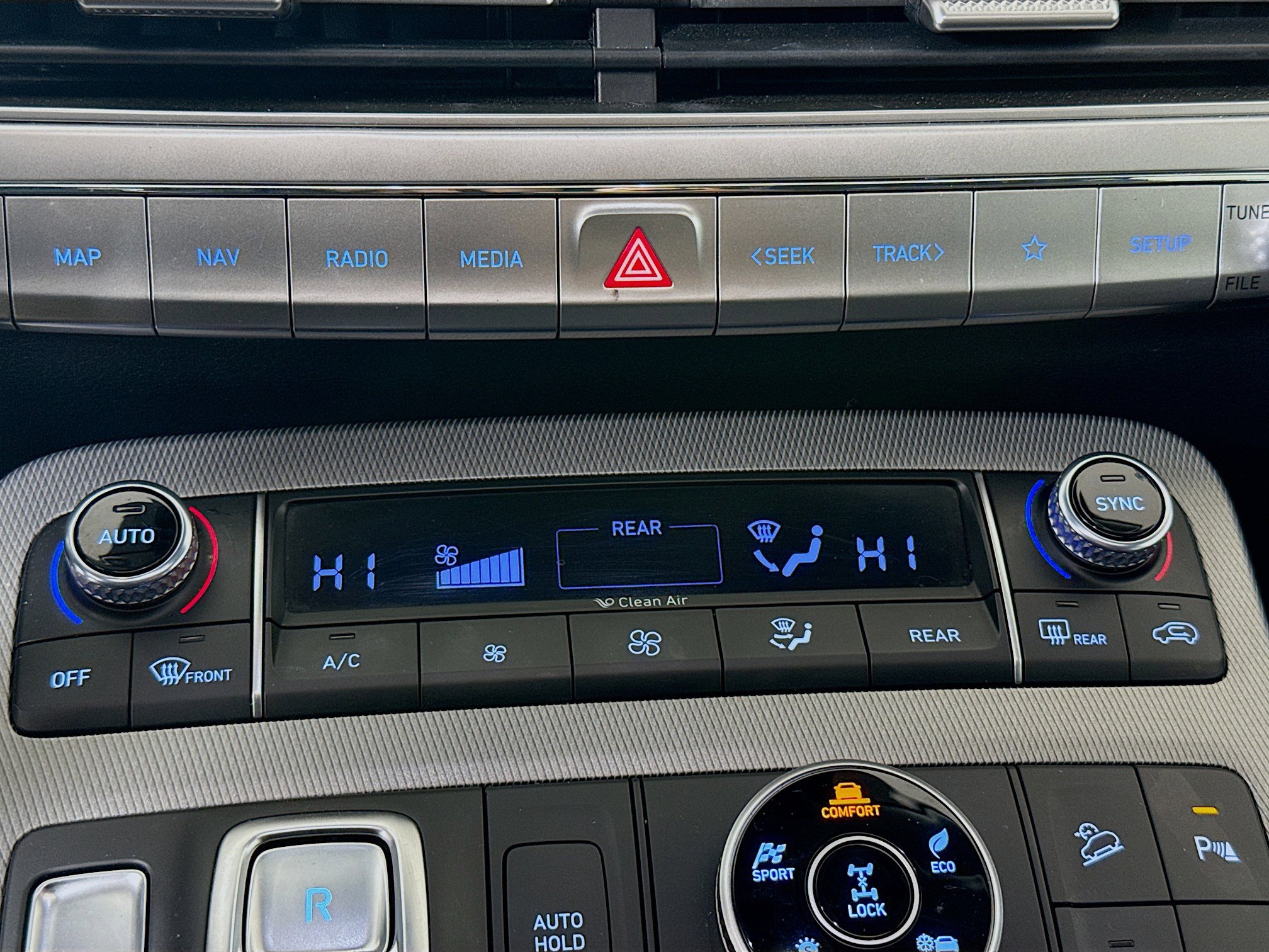 Used 2021 Hyundai Palisade SEL w/ Premium Package image 18