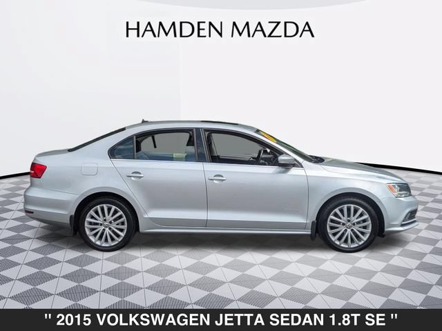 Used 2015 Volkswagen Jetta SE FWD image 2