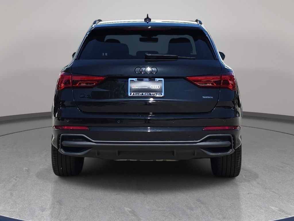 Certified 2025 Audi Q3 2.0T Premium w/ Convenience Package AWD/4WD image 6