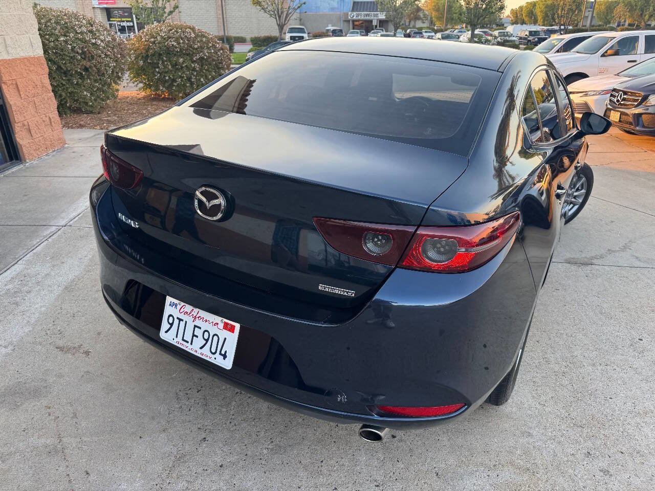Used 2021 MAZDA MAZDA3 s image 18