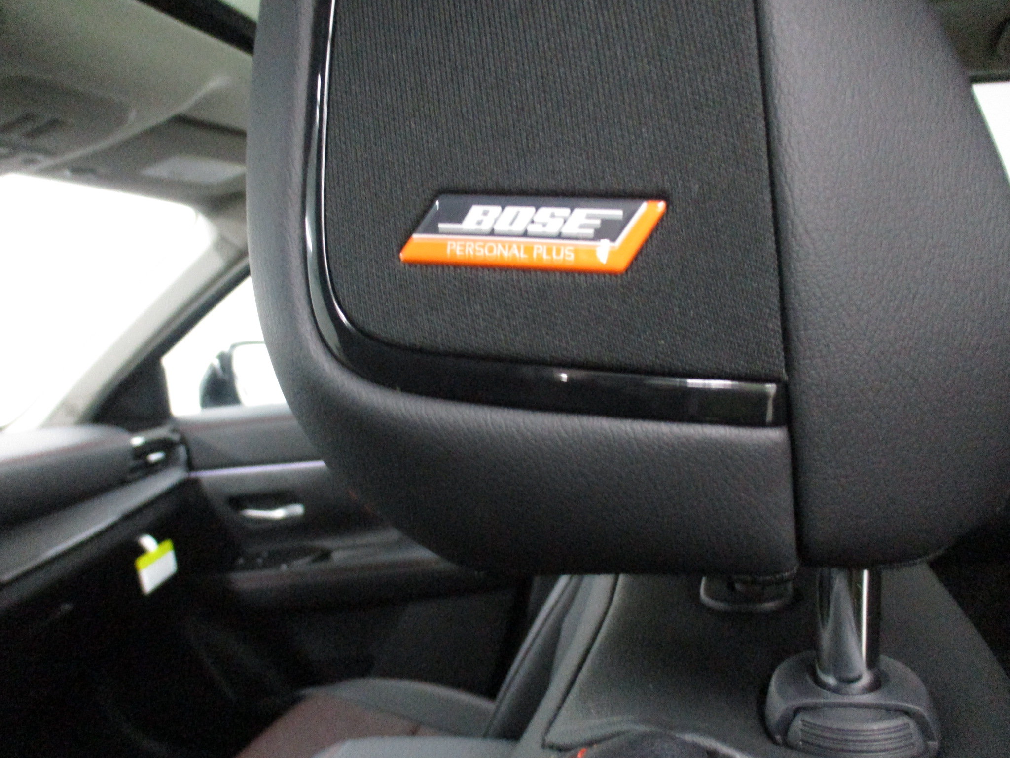 New 2026 Nissan Kicks SR w/ SR Premium Package AWD/4WD image 27
