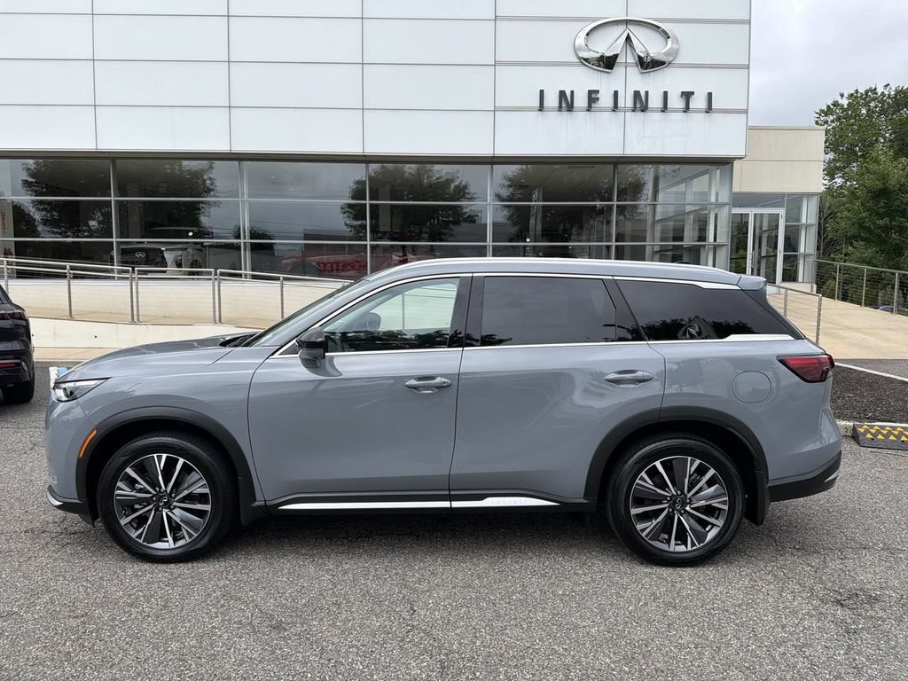 Certified 2026 INFINITI QX60 Luxe w/ Cargo Package AWD/4WD image 5