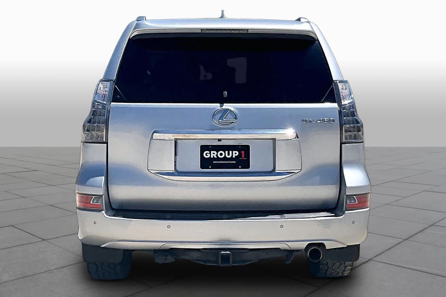 Used 2015 Lexus GX 460 w/ Premium Package AWD/4WD image 5