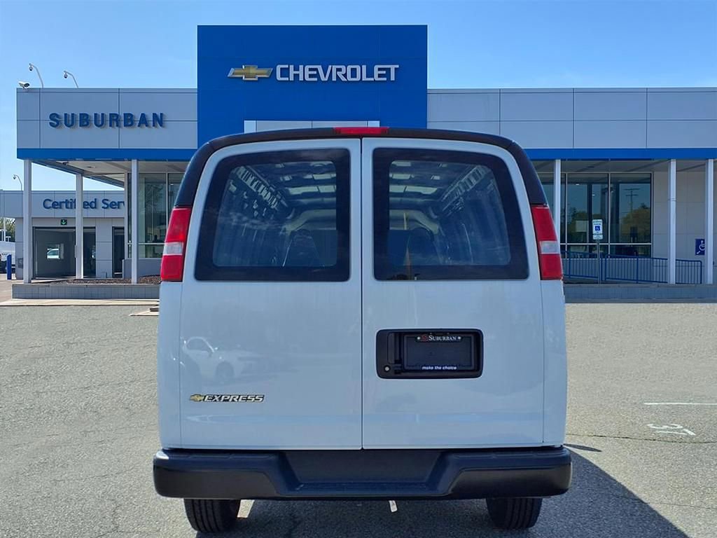 New 2026 Chevrolet Express 2500 Extended w/ Driver Convenience Package RWD image 5