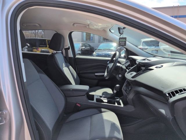 Certified 2017 Ford Escape SE w/ Equipment Group 201A image 28