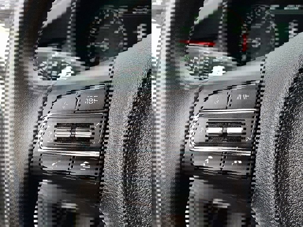 Used 2018 Kia Stinger Premium w/ Paint Protection Package image 28