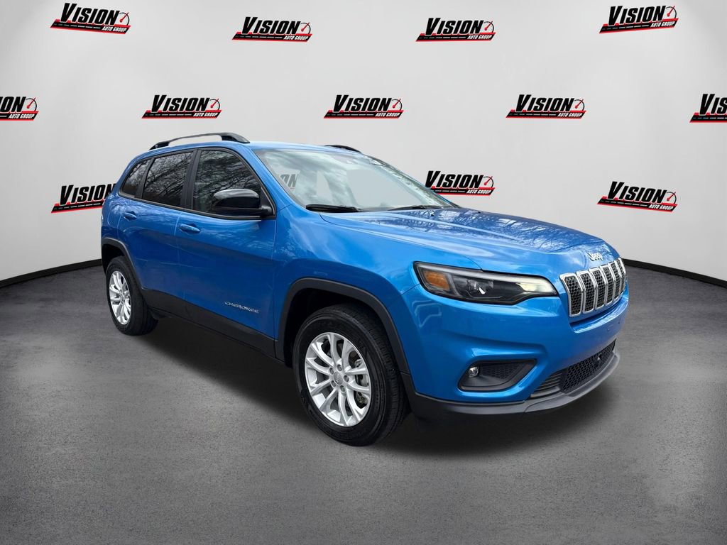 Used 2022 Jeep Cherokee Latitude Lux image 3