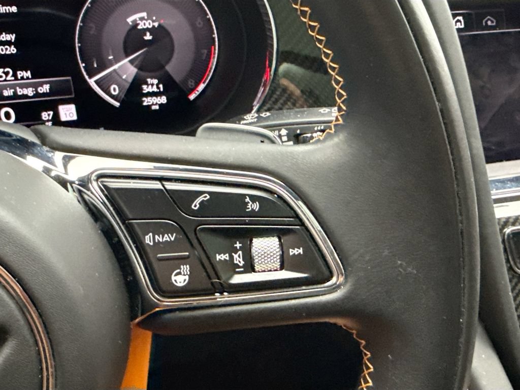 Certified 2023 Bentley Bentayga AWD/4WD image 12
