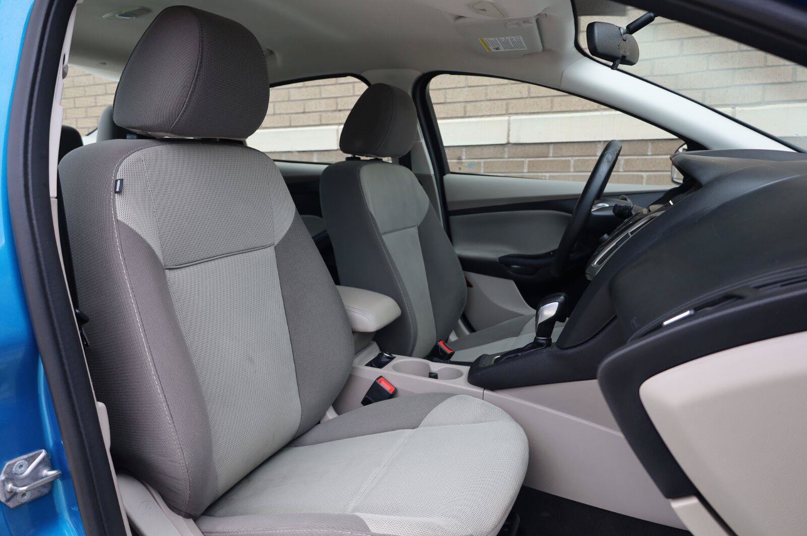 Used 2014 Ford Focus SE FWD image 27