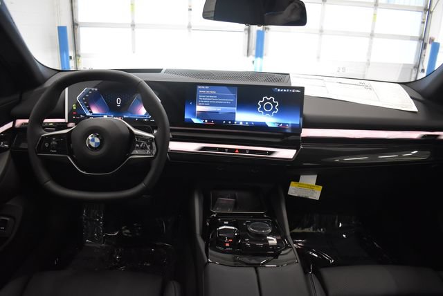 New 2027 BMW 530i xDrive w/ Premium Package AWD/4WD image 5