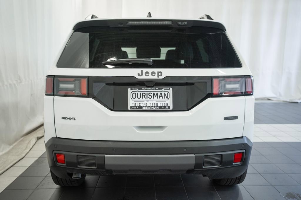 New 2026 Jeep Cherokee Overland w/ Trailer Tow Group AWD/4WD image 5