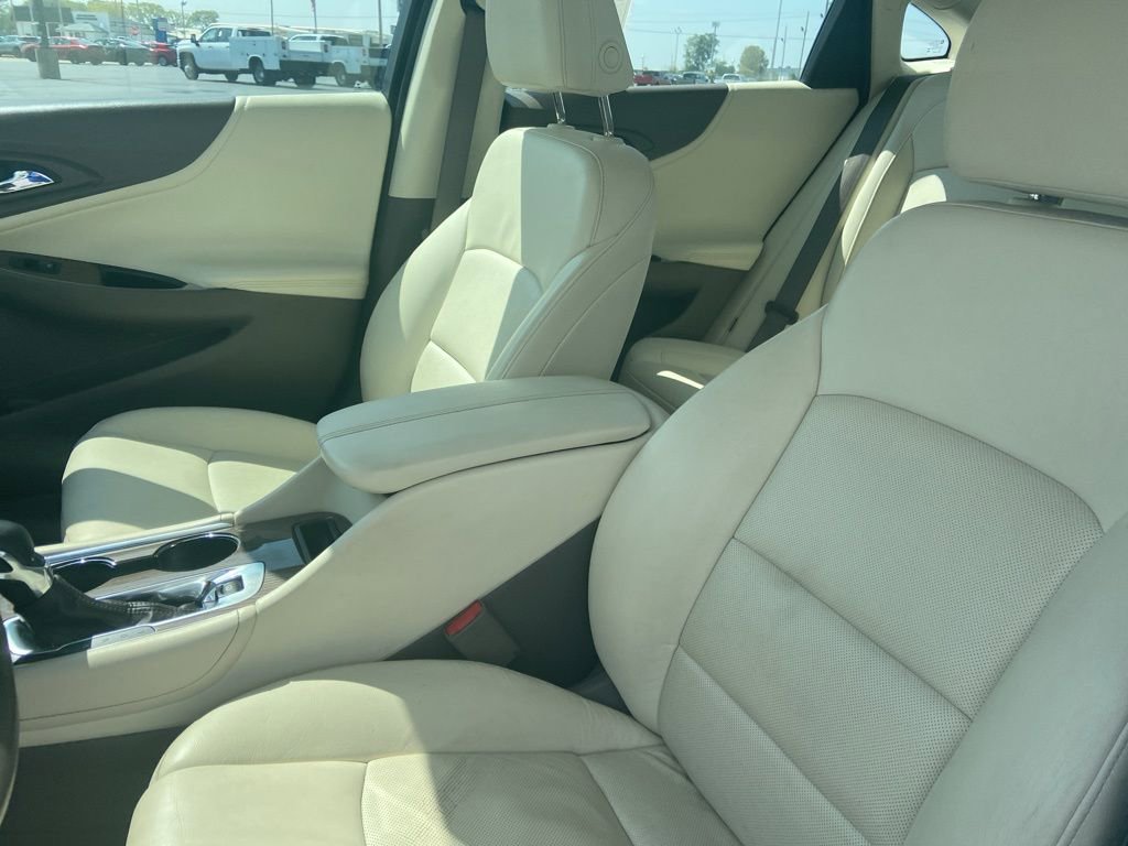 Used 2024 Chevrolet Malibu LT FWD image 10