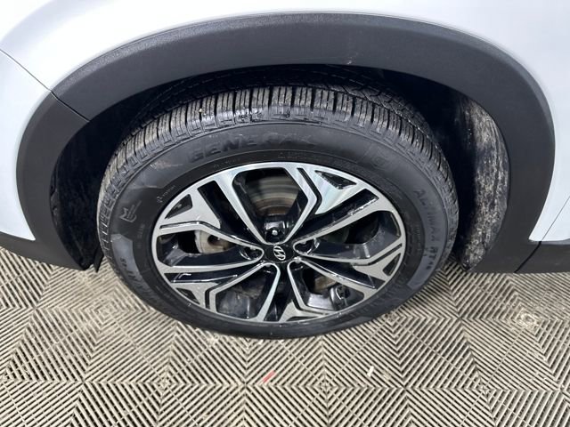 Used 2019 Hyundai Santa Fe Limited image 10